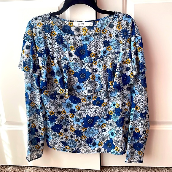 JustFab Tops - Justfab Blue & Yellow Floral Blouse w/ Ruffle